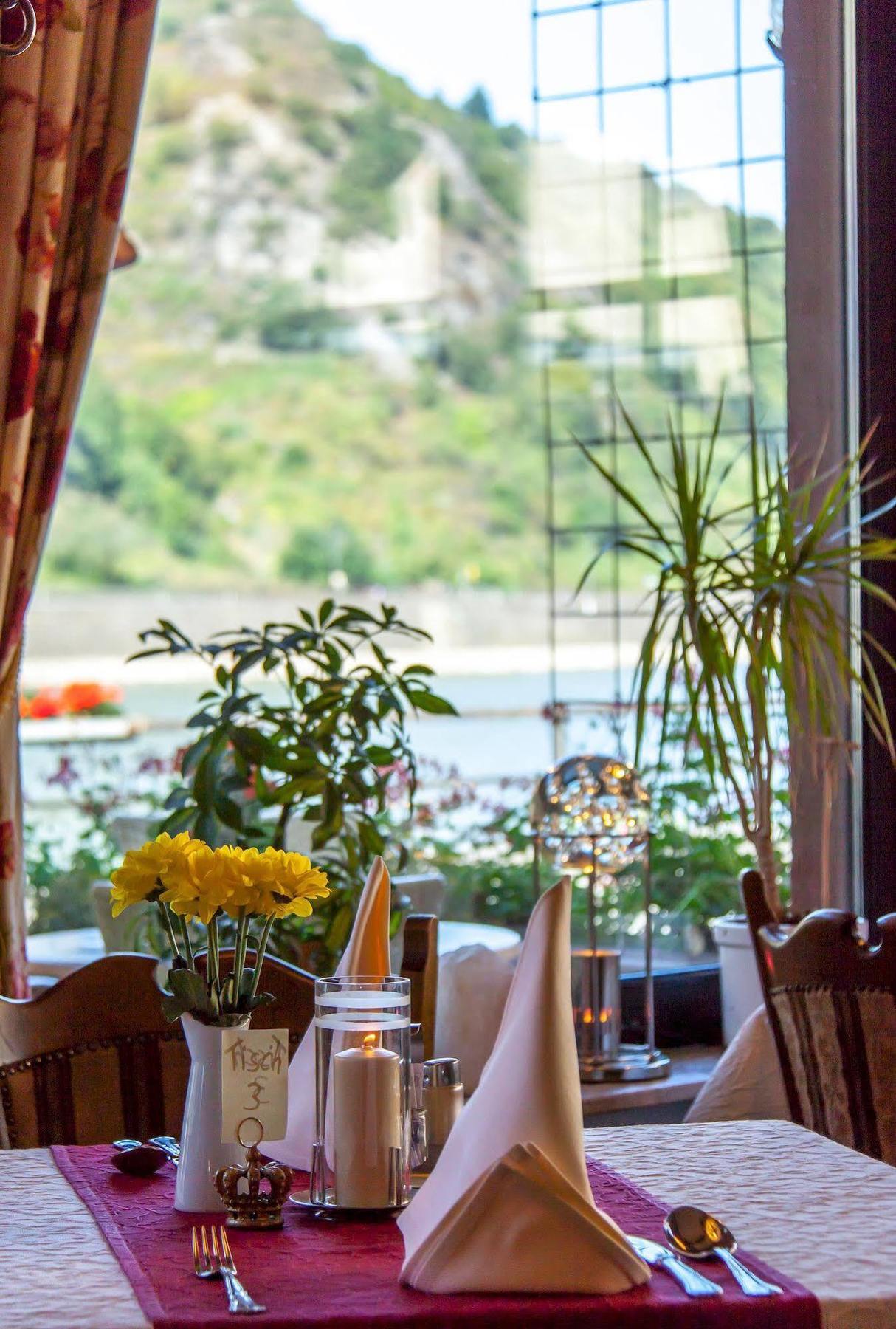 Hotel & Restaurant Krone Kestert エクステリア 写真